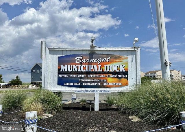 135 S MAIN ST, Barnegat, NJ 08005
