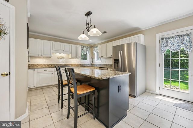 15972 KENSINGTON PL, Dumfries, VA 22025