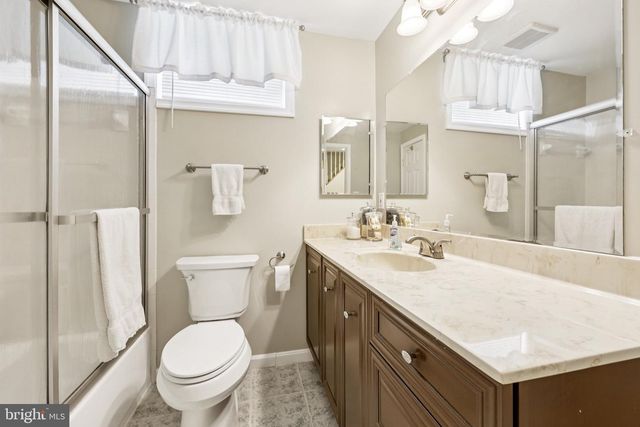 15972 KENSINGTON PL, Dumfries, VA 22025