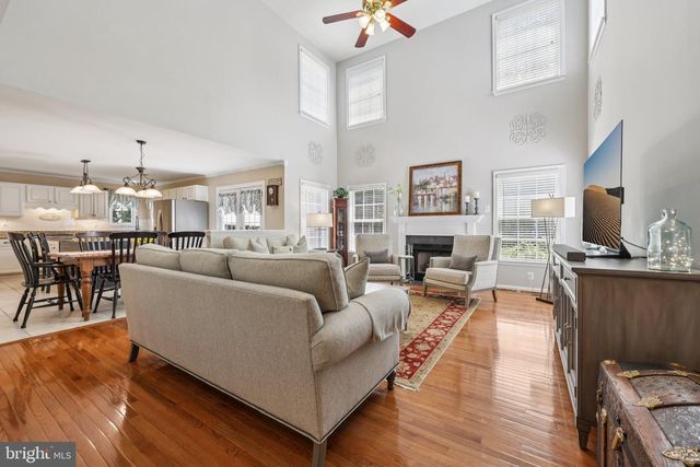 15972 KENSINGTON PL, Dumfries, VA 22025