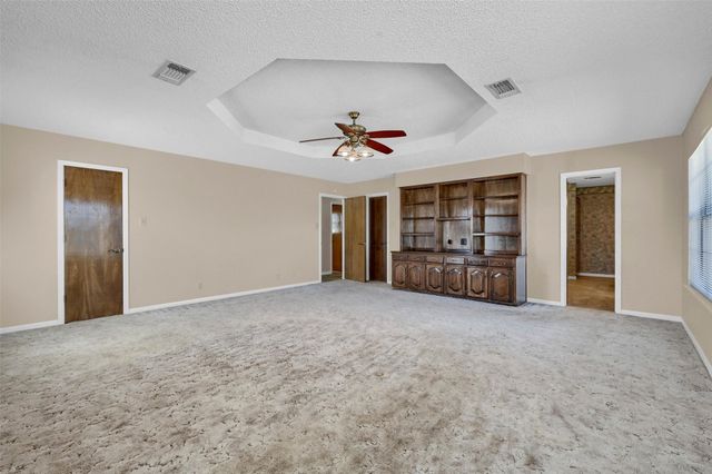 268 Roland Road, Whitesboro, TX 76273