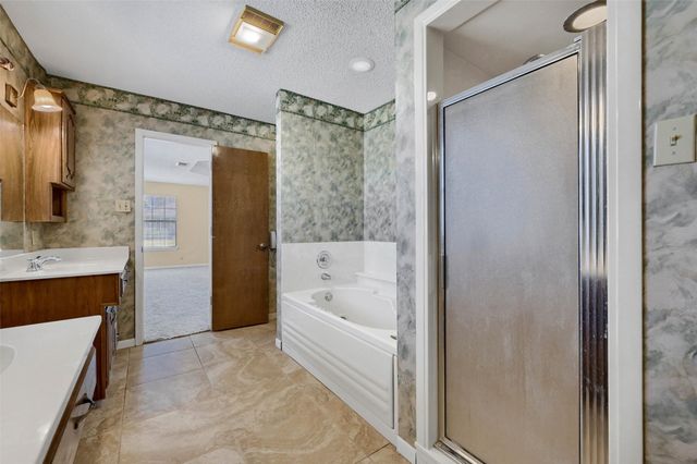 268 Roland Road, Whitesboro, TX 76273