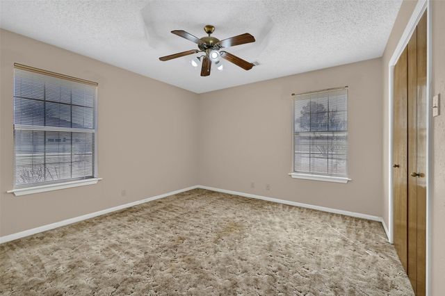 268 Roland Road, Whitesboro, TX 76273