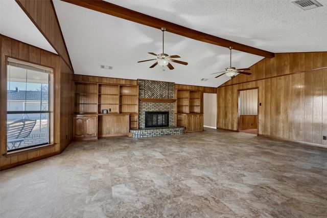 268 Roland Road, Whitesboro, TX 76273