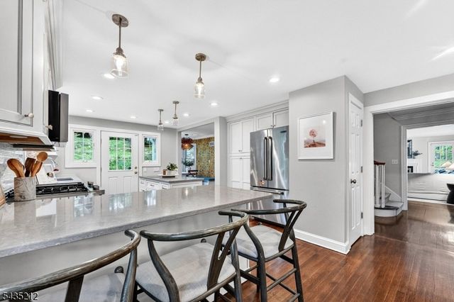 15 Afterglow Ave, Verona Twp., NJ 07044