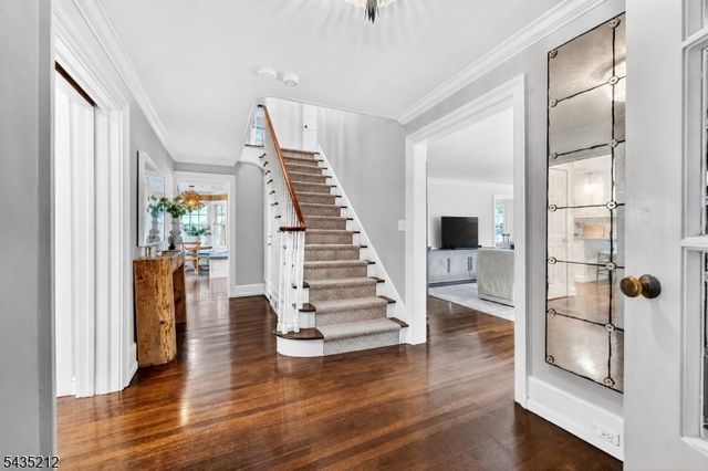 15 Afterglow Ave, Verona Twp., NJ 07044