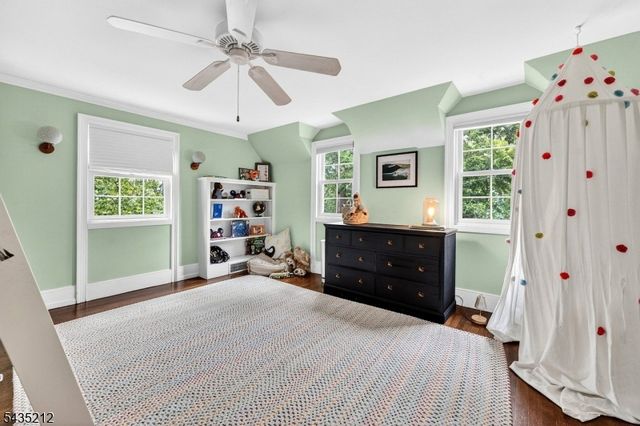 15 Afterglow Ave, Verona Twp., NJ 07044