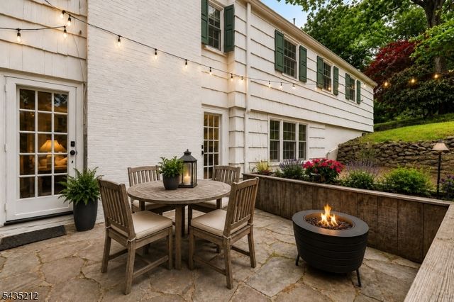 15 Afterglow Ave, Verona Twp., NJ 07044