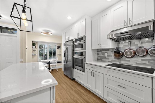 7595 Meadow Lakes DR 502, Naples, FL 34104