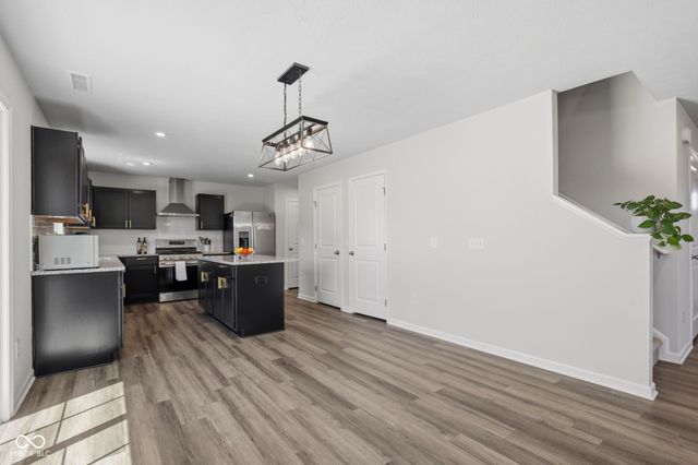 9760 Oakgrove Drive, Pendleton, IN 46064