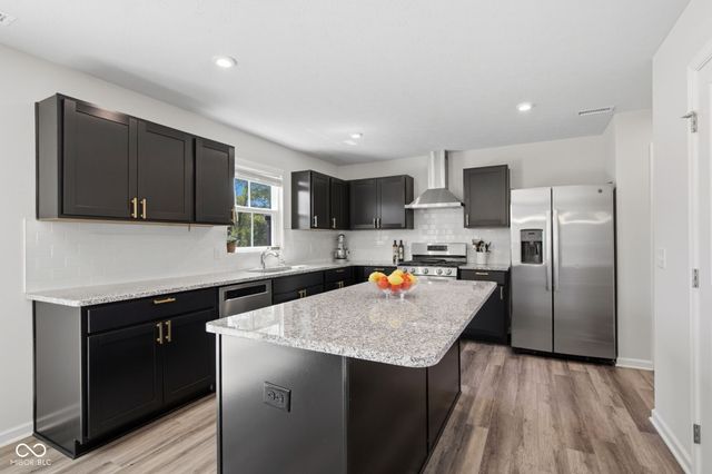 9760 Oakgrove Drive, Pendleton, IN 46064