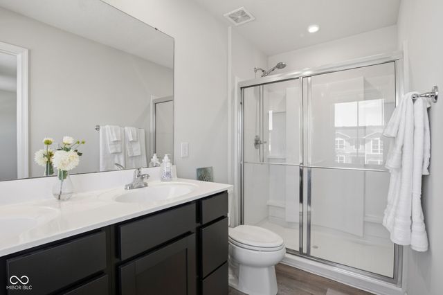 9760 Oakgrove Drive, Pendleton, IN 46064