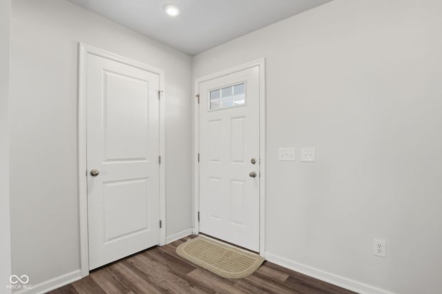 9760 Oakgrove Drive, Pendleton, IN 46064