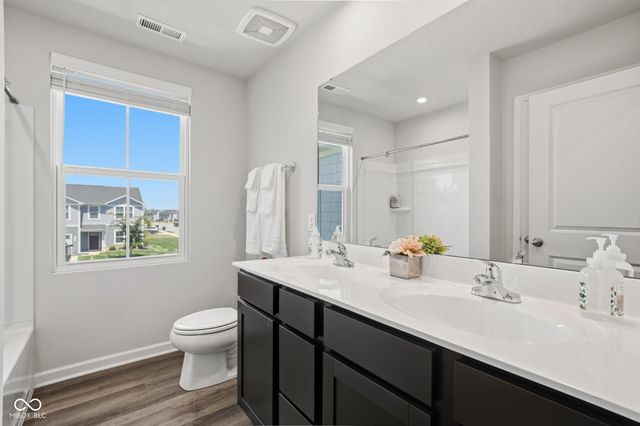 9760 Oakgrove Drive, Pendleton, IN 46064