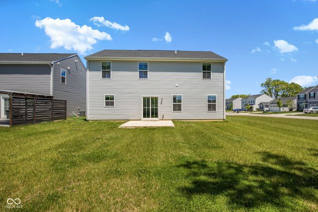 9760 Oakgrove Drive, Pendleton, IN 46064