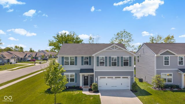 9760 Oakgrove Drive, Pendleton, IN 46064