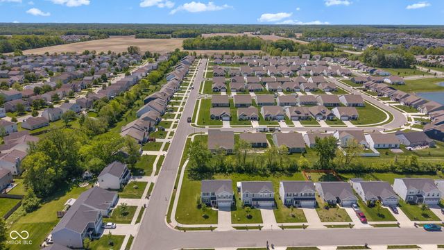 9760 Oakgrove Drive, Pendleton, IN 46064