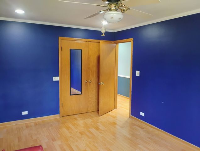 17w120 Woodland Avenue, Bensenville, IL 60106