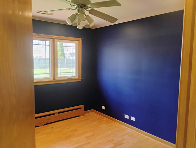 17w120 Woodland Avenue, Bensenville, IL 60106