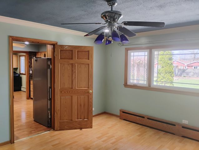 17w120 Woodland Avenue, Bensenville, IL 60106