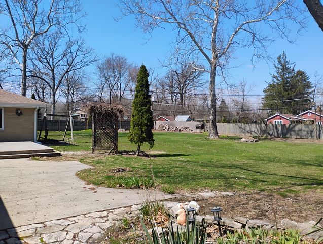 17w120 Woodland Avenue, Bensenville, IL 60106