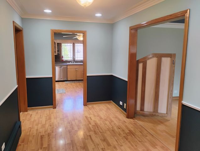 17w120 Woodland Avenue, Bensenville, IL 60106