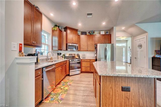 139 Pocosin PATH, Poquoson, VA 23662