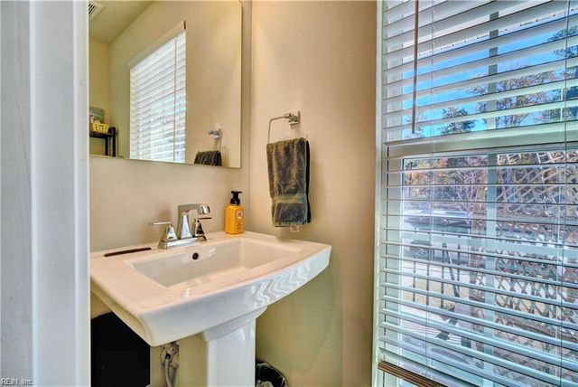 139 Pocosin PATH, Poquoson, VA 23662