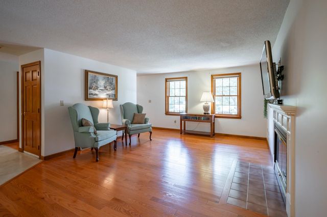 3 Clark Road, Nashua, NH 03062