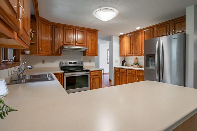 3 Clark Road, Nashua, NH 03062