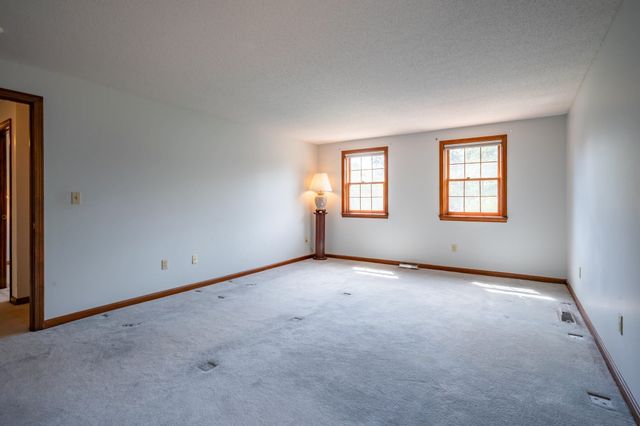 3 Clark Road, Nashua, NH 03062