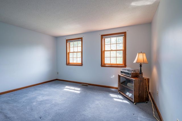 3 Clark Road, Nashua, NH 03062