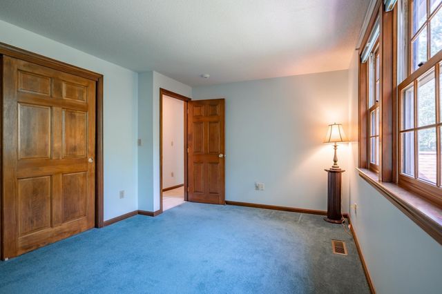 3 Clark Road, Nashua, NH 03062
