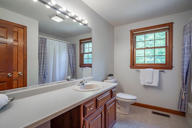 3 Clark Road, Nashua, NH 03062