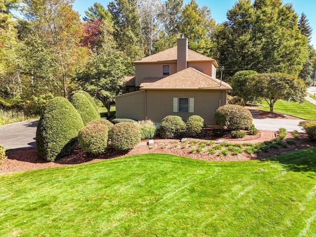 3 Clark Road, Nashua, NH 03062