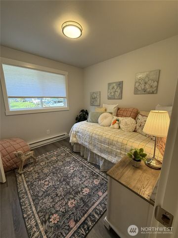 616 212th Street SW, Bothell, WA 98021