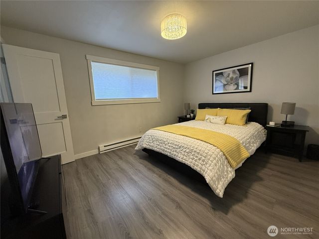 616 212th Street SW, Bothell, WA 98021