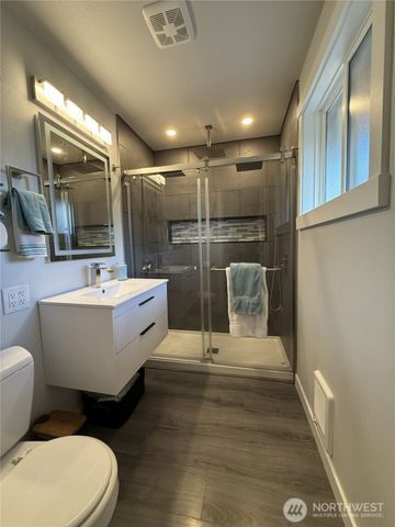 616 212th Street SW, Bothell, WA 98021