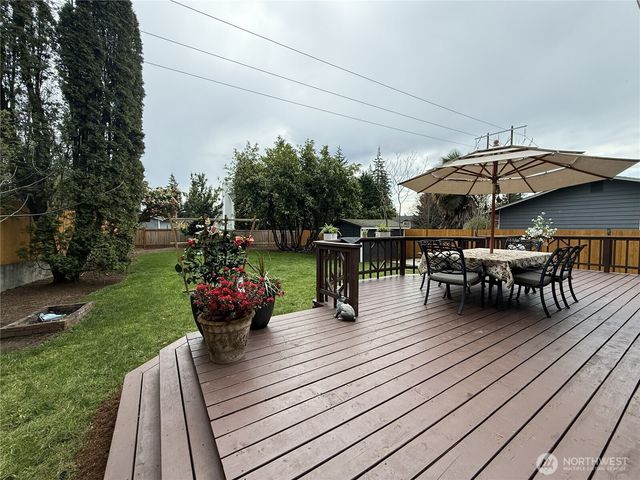 616 212th Street SW, Bothell, WA 98021
