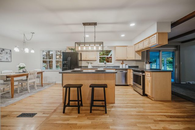1249 Pepperell Drive, Columbus, OH 43235