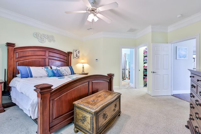 4840 Seabreeze Ln., Myrtle Beach, SC 29579