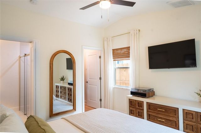 7979 48TH AVENUE N, St Petersburg, FL 33709