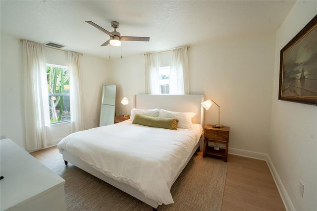 7979 48TH AVENUE N, St Petersburg, FL 33709