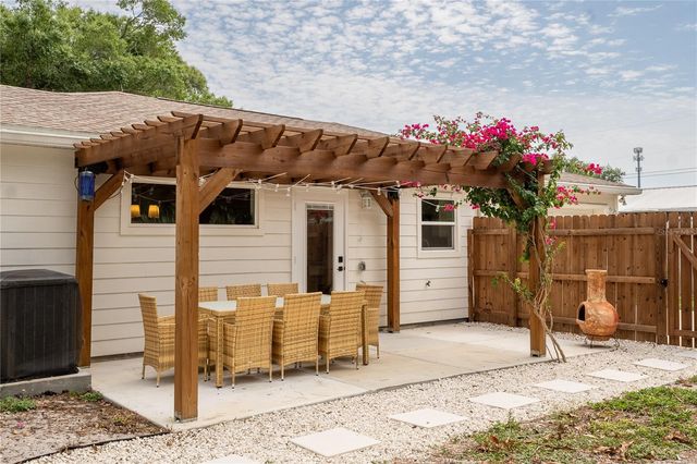 7979 48TH AVENUE N, St Petersburg, FL 33709