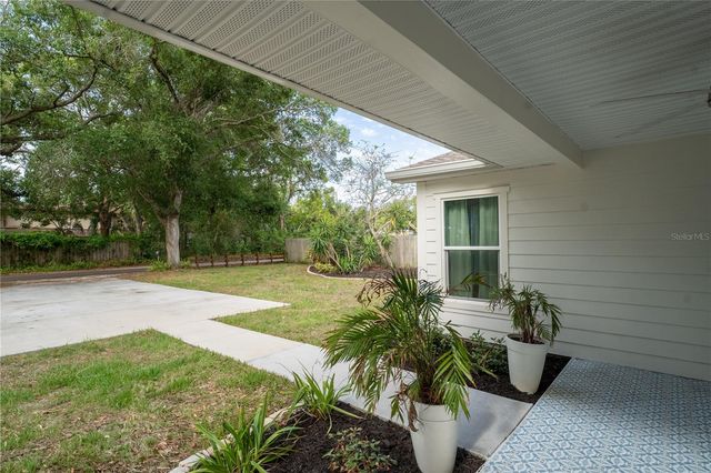 7979 48TH AVENUE N, St Petersburg, FL 33709