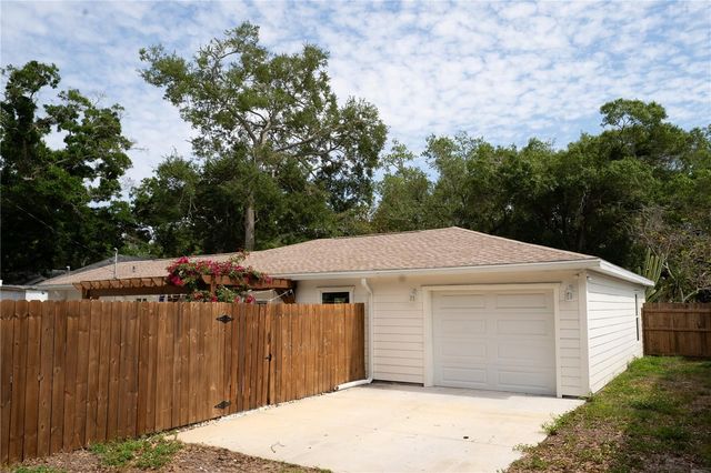 7979 48TH AVENUE N, St Petersburg, FL 33709