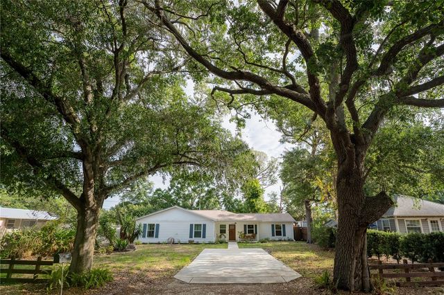 7979 48TH AVENUE N, St Petersburg, FL 33709