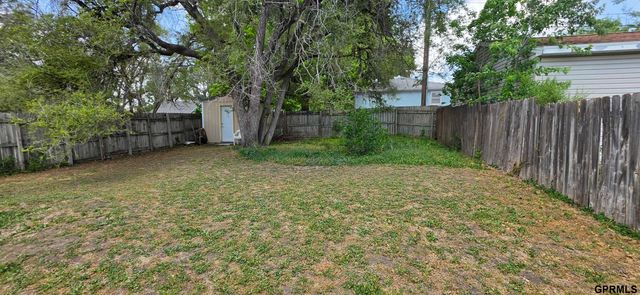902 Hartley Street, Lincoln, NE 68521
