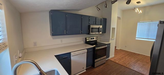 902 Hartley Street, Lincoln, NE 68521