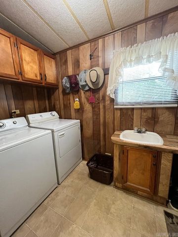 1658 Avalon Road, Star City, AR 71667